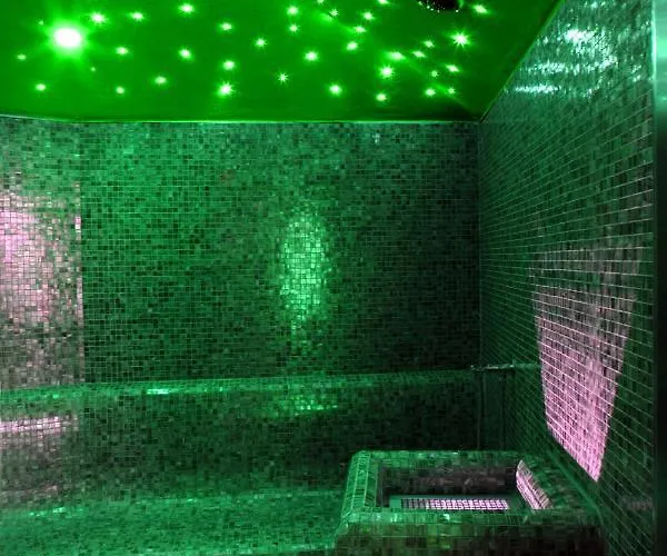 Globus, Sure Collection By Western Milano Marittima