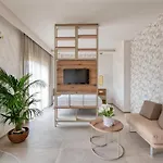 Hotel Globus 4*