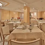 Globus Milano Marittima