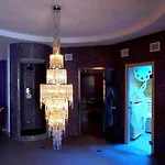 Globus Hotel
