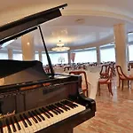 Globus Milano Marittima