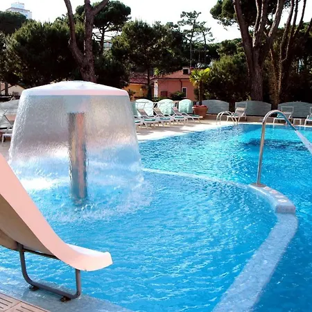 Hotel Globus, Sure Collection By Western Milano Marittima