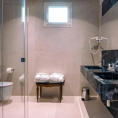 Globus, Sure Collection By Western Milano Marittima