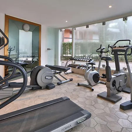 Globus, Sure Collection By Western 4* 밀라노마리티마