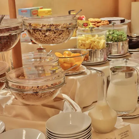 Globus, Sure Collection By Western 밀라노마리티마