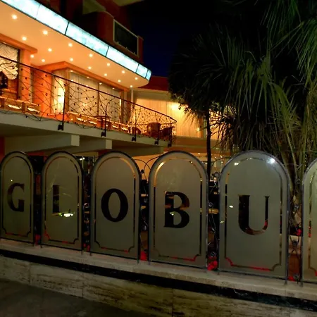 Hotel Globus, Sure Collection By Western