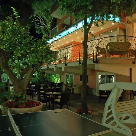 Hotel Globus
