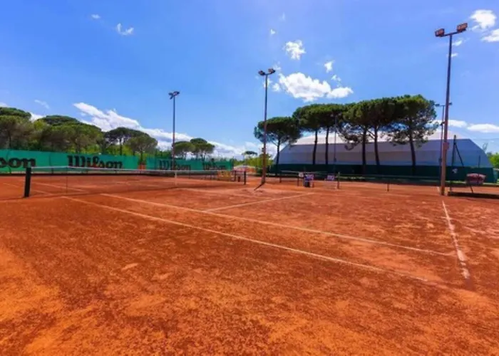 Globus, Sure Collection By Western 4*