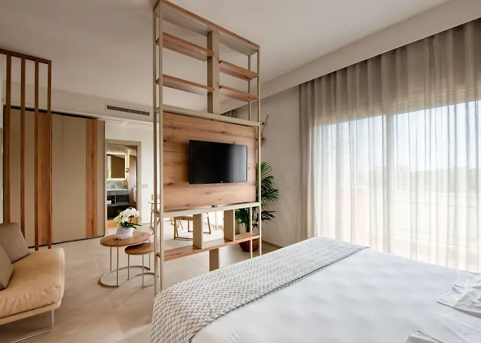 Globus, Sure Collection By Western Otel Milano Marittima