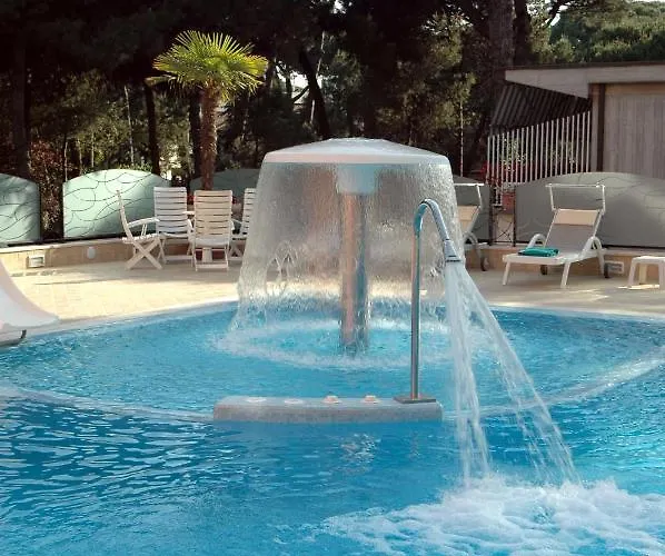 Globus, Sure Collection By Western