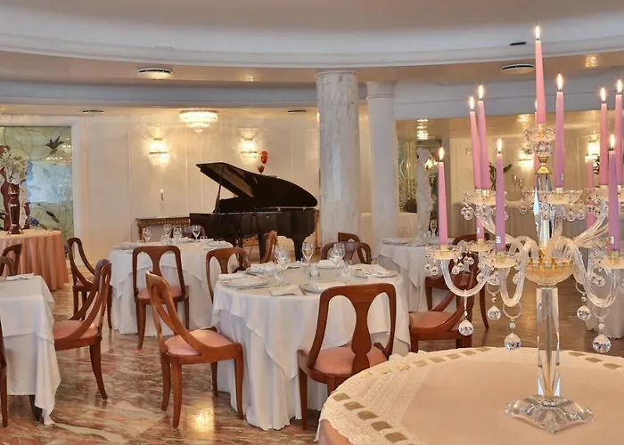 Globus, Sure Collection By Western Milano Marittima